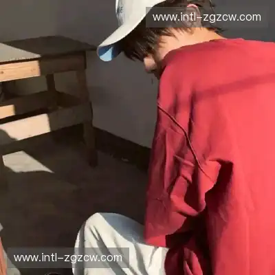 华熙皎